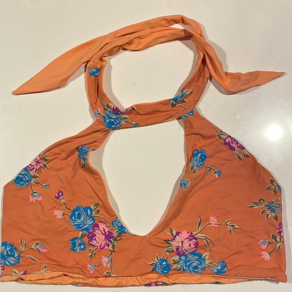 San Lorenzo Key Hole Bikini Top